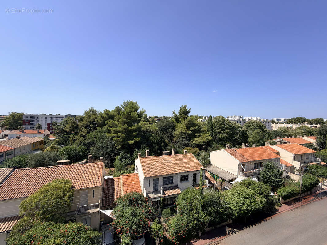 Quartier Saint-Cléophas - T4 avec balcon et cave - photo 10