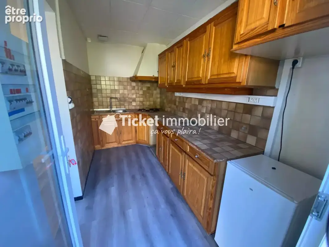 Appartement t3 52,5m2 pompignan 1er étage avec balcon, jardin de 40m2 et accès privatif, sans charges de copropriété, toiture ne - photo 4