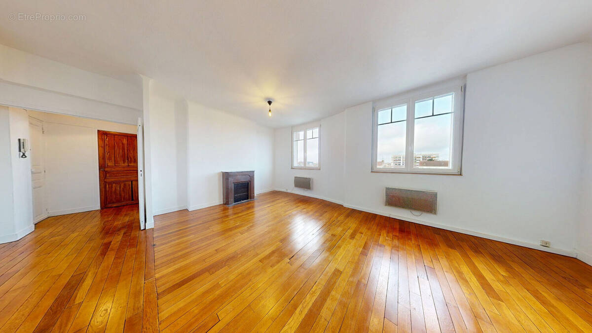 Appartement à MELUN