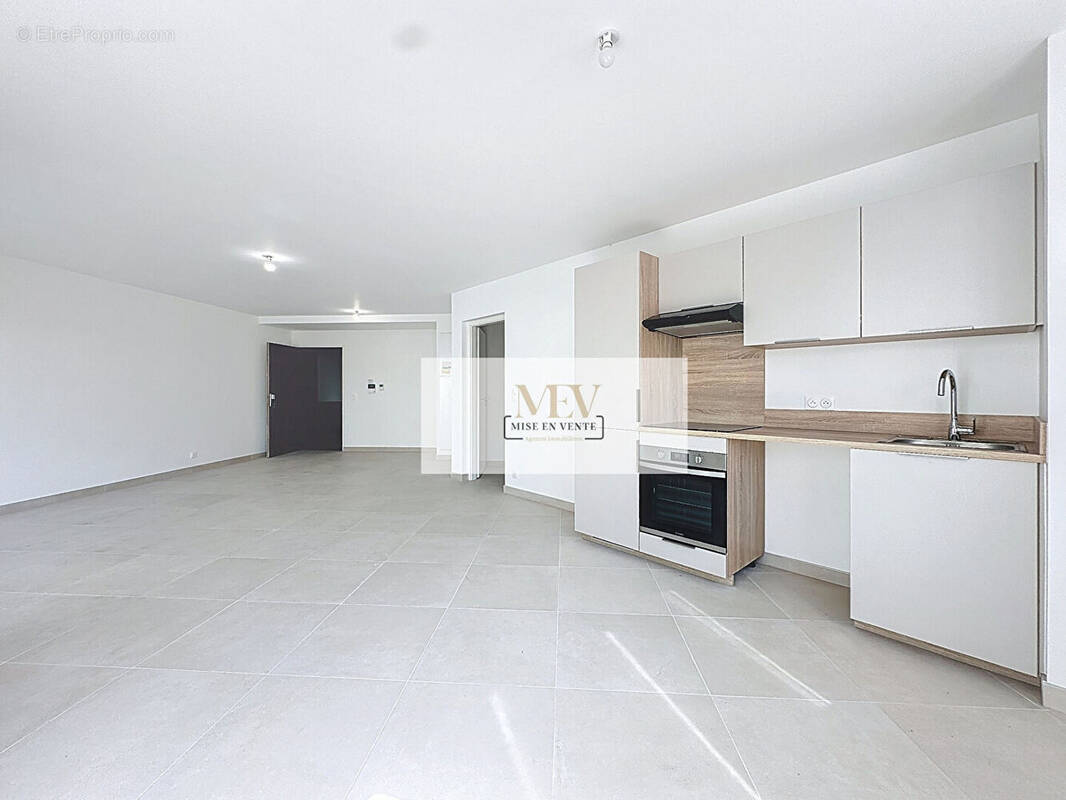 Appartement à MONTEVRAIN