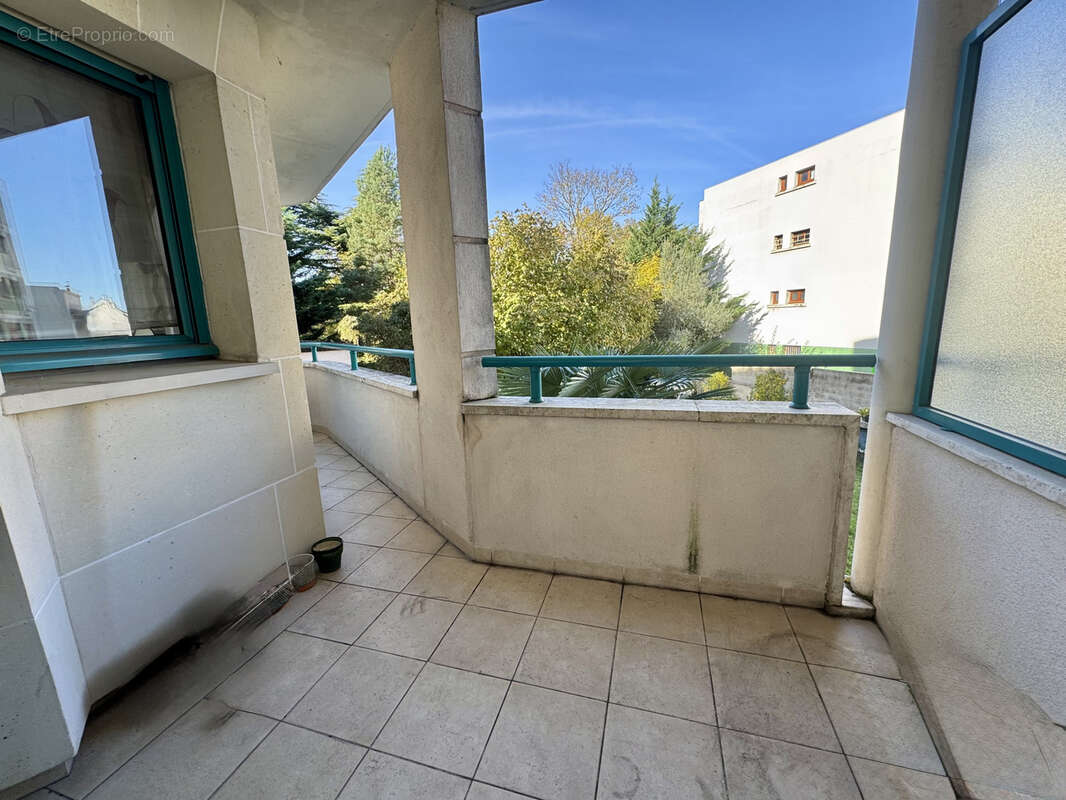 Appartement à LE PERREUX-SUR-MARNE