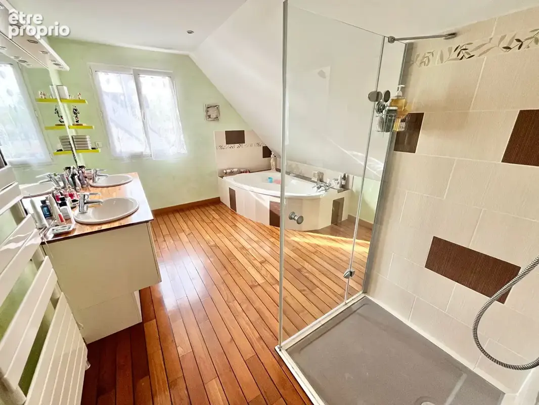 Superbe Maison  à Saint Cyr Sur Loire - photo 9