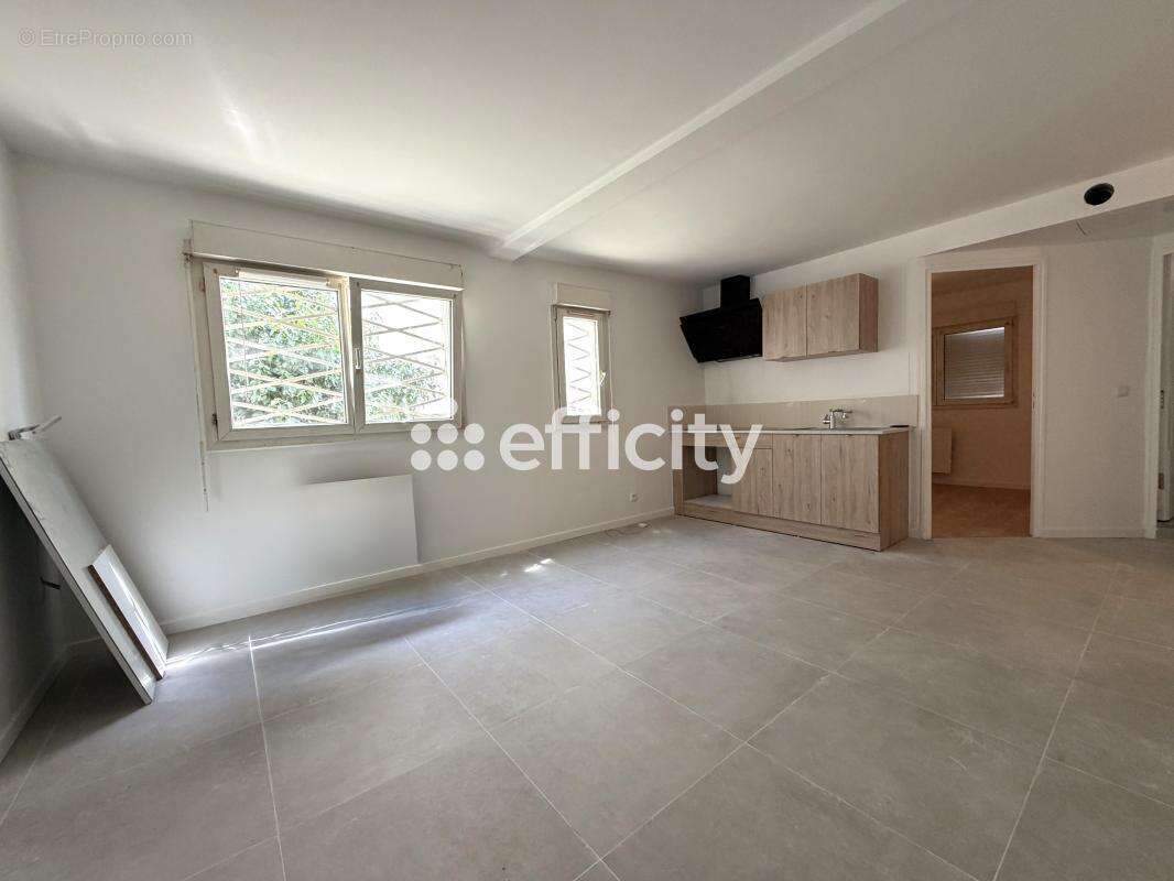 Appartement - photo 2