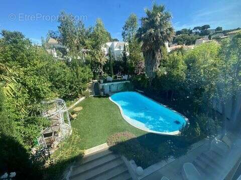 Maison 265 m² à Marseille  - photo 2