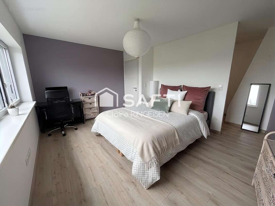 Maison 242 m² à Grundviller  - photo 8