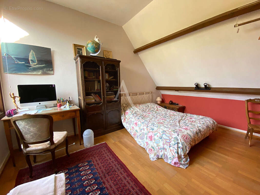 Maison à GIF-SUR-YVETTE