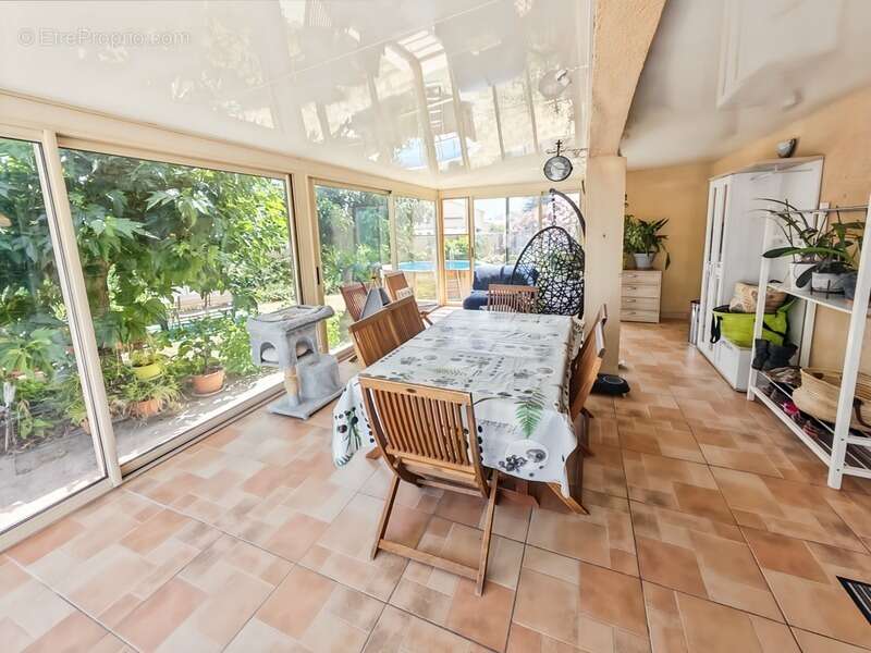Maison à vendre Saint-André-de-Sangonis – Villa 127 m² – 4 chambres – bureau – terrain 576 m² – terrasse – sans vis-à-vis - photo 4
