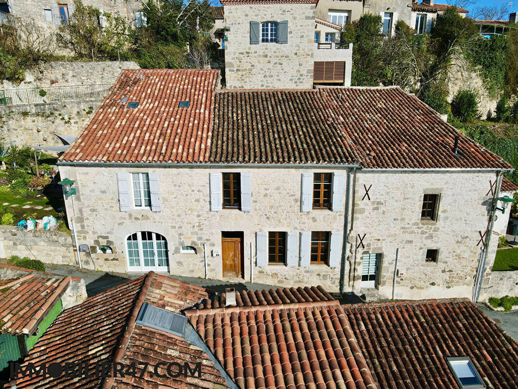 Maison à CLERMONT-DESSOUS