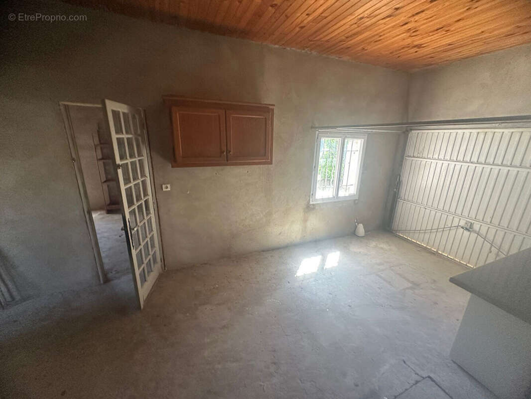 Maison à SAINT-MARTIN-DE-CRAU