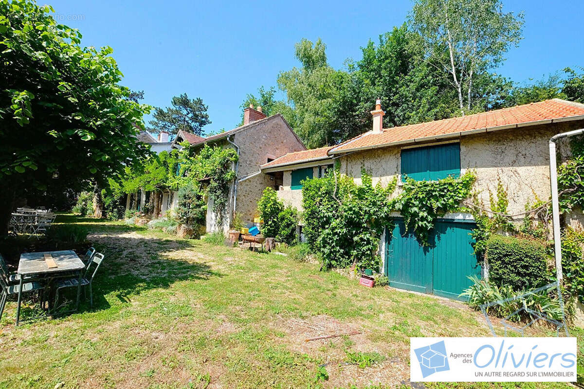 Maison à SENLISSE