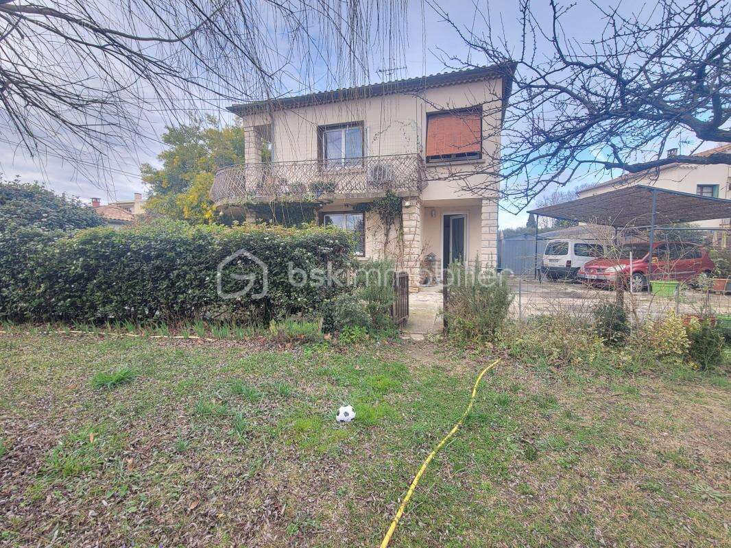 Maison à ROQUEMAURE