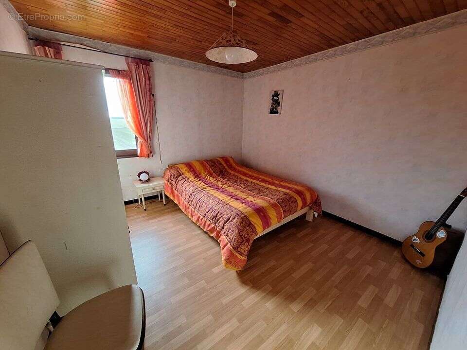 Maison à CHATEAUNEUF-SUR-ISERE