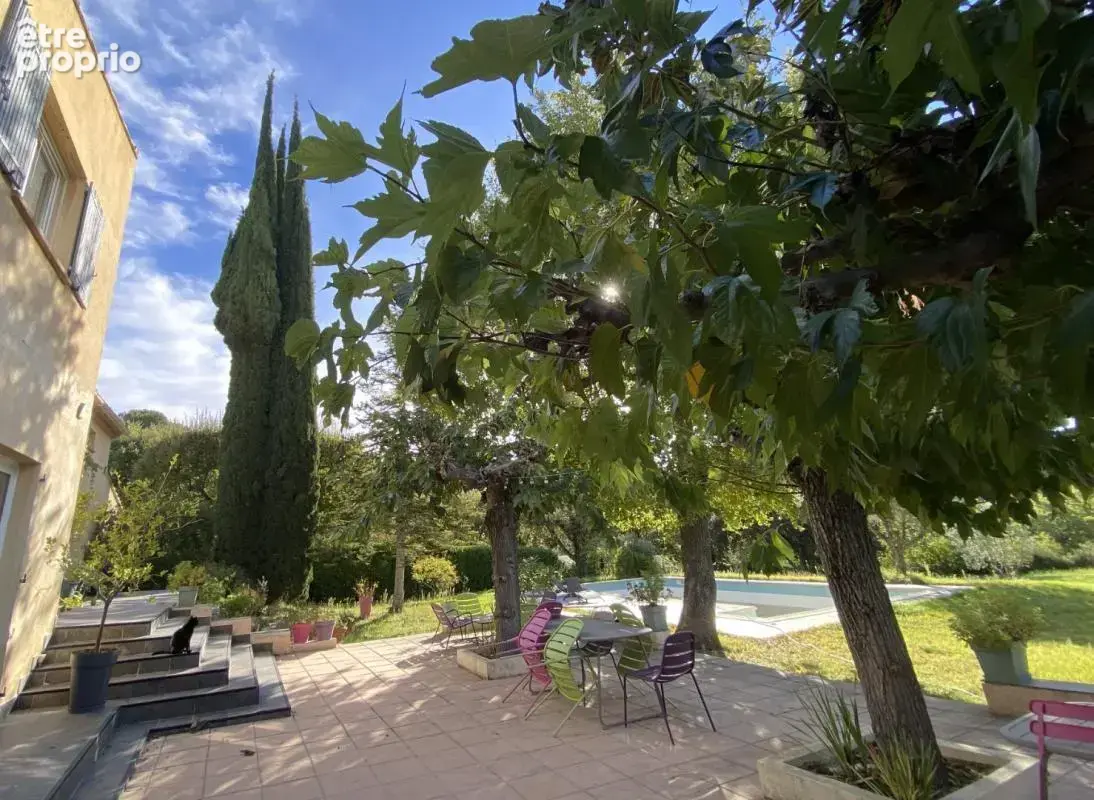 Maison 6 pièces / 190 m² / 1 130 000 EUR / EGUILLES - photo 21