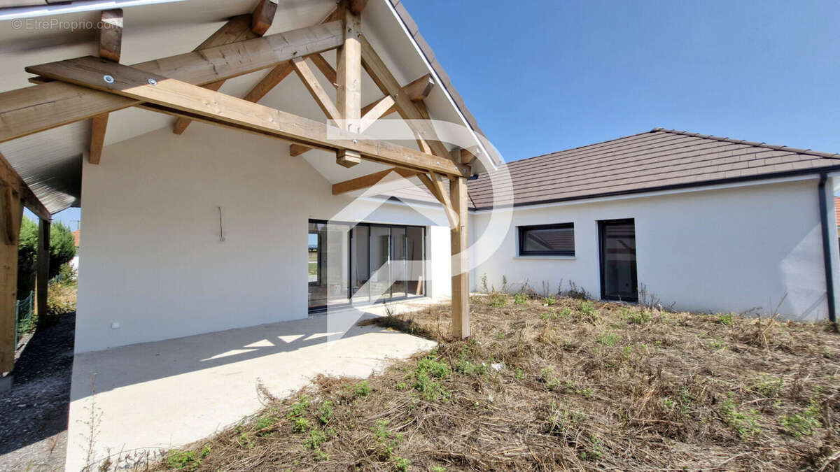 Maison neuve de plain-pied, 5 pièces 118 m² avec garage, proche ORTHEZ - photo 2