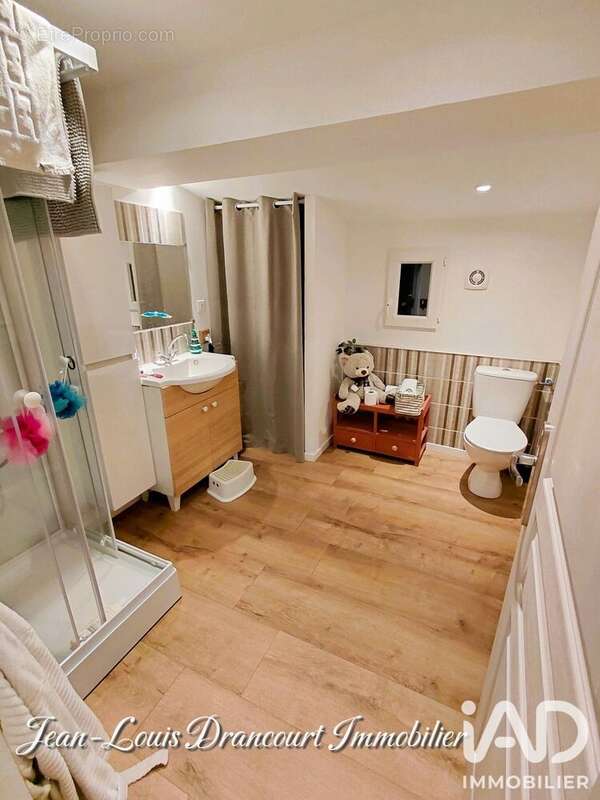 Maison 255 m² à Gibel  - photo 9