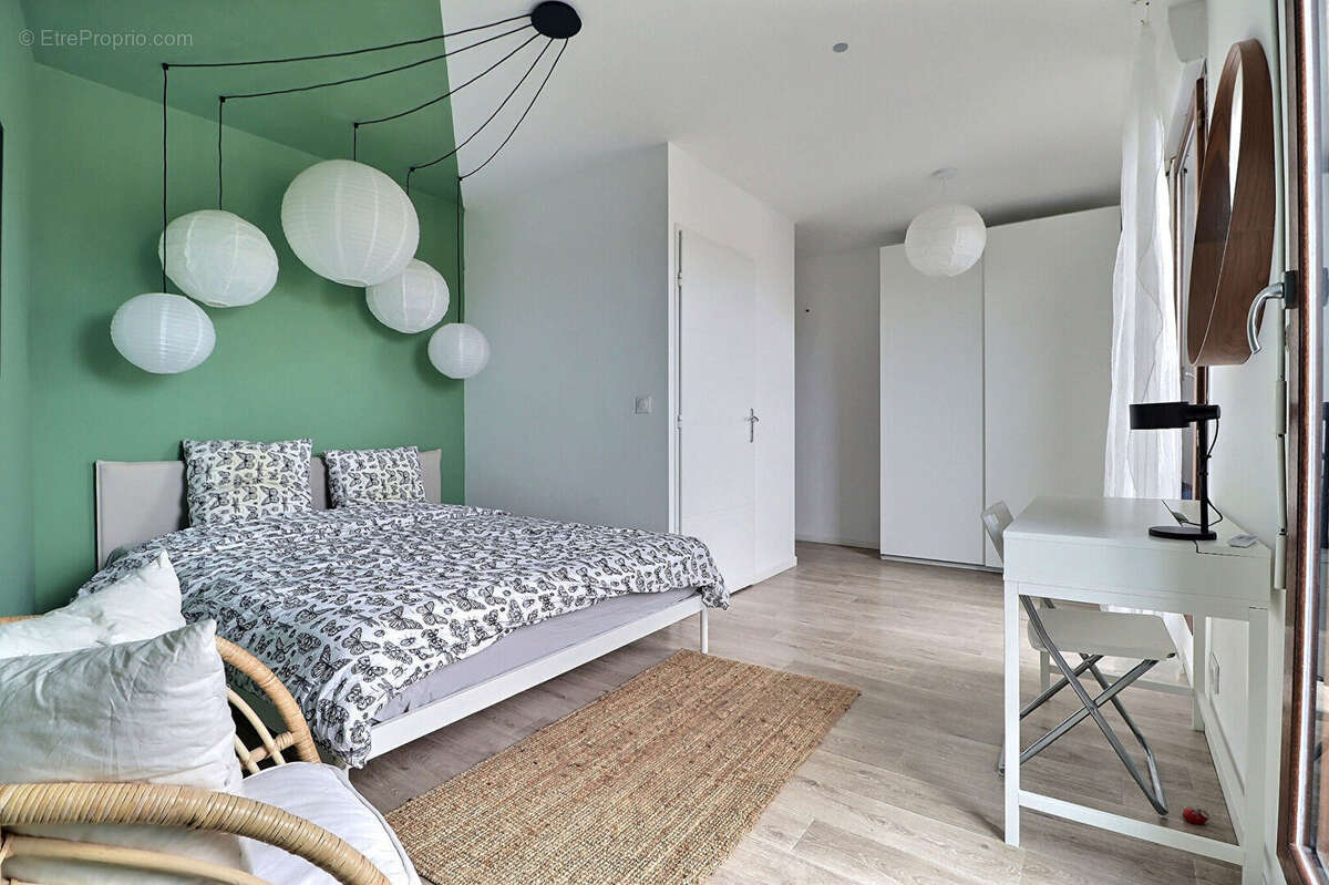 Appartement à AUBERVILLIERS