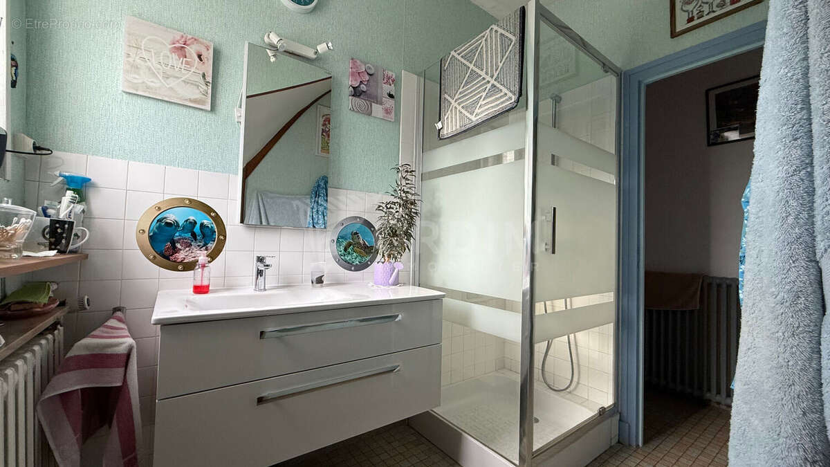 Maison à BONNY-SUR-LOIRE