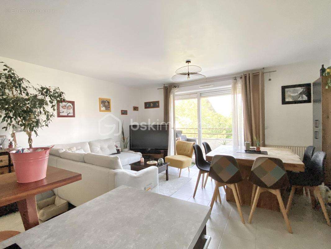 Appartement à VILLAZ