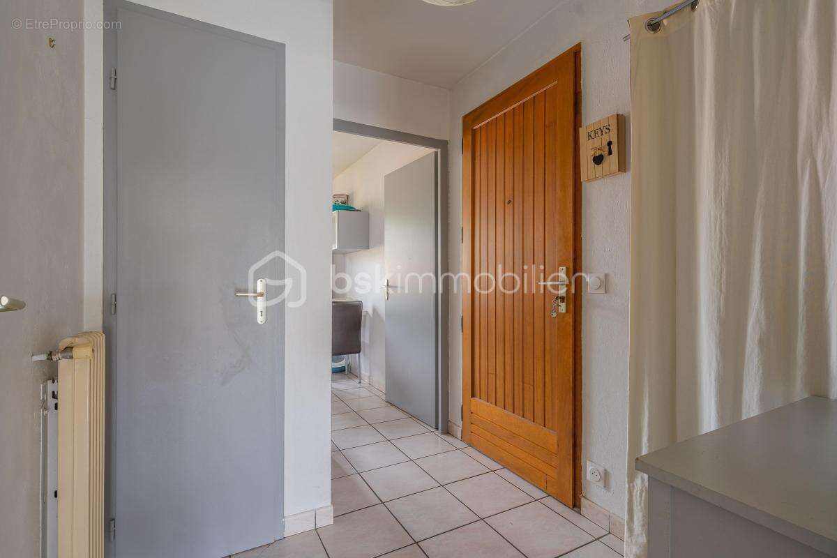 Spacieux T3 en duplex avec balcon - photo 6