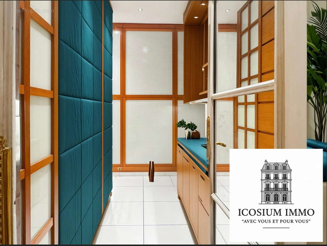 Appartement à PARIS-17E