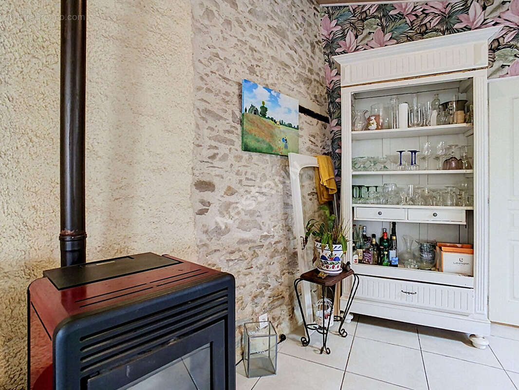 Maison Mouzillon  À seulement 5 minutes de Clisson ; À 5 minutes de Vallet ; À 4 minutes de l'axe Nantes?Cholet ; À 25 minutes d - photo 9