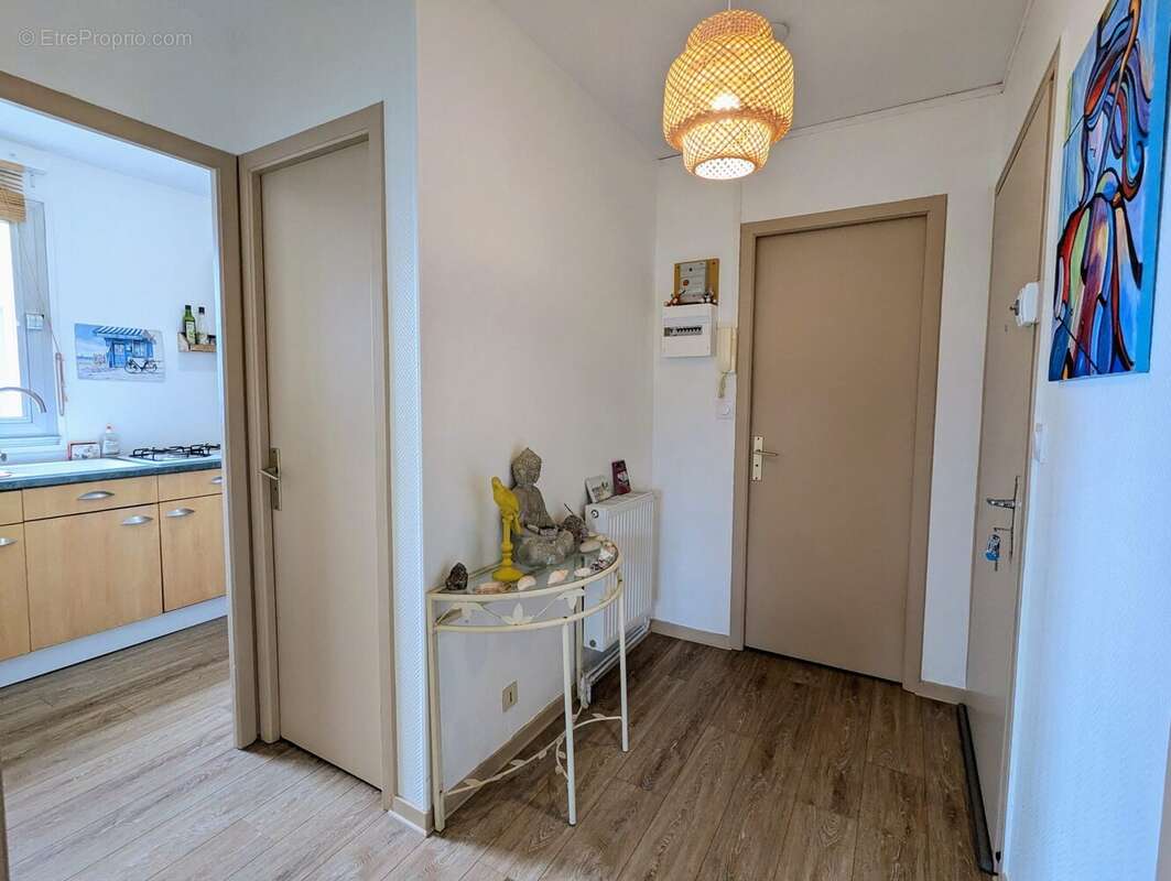 entrée - Appartement à GRANDCAMP-MAISY