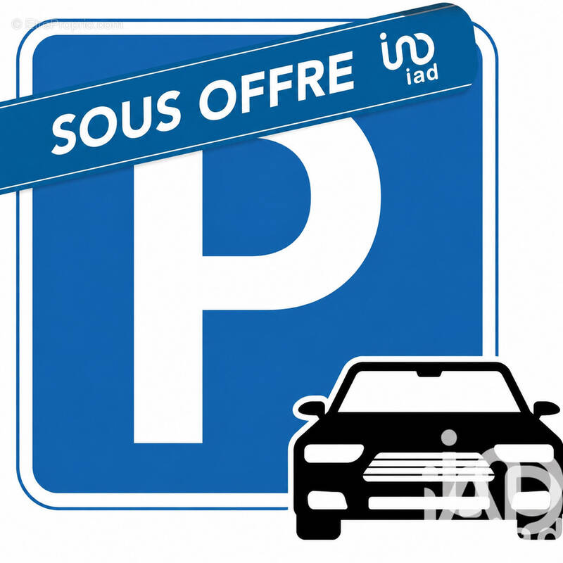 Photo 1 - Parking à PARIS-18E