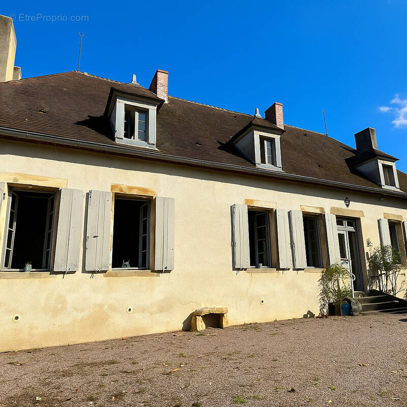 Maison à CHAVENON