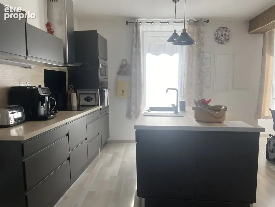 Maison 6 pièces 155 m² à vendre à Meyras (07380) - photo 2