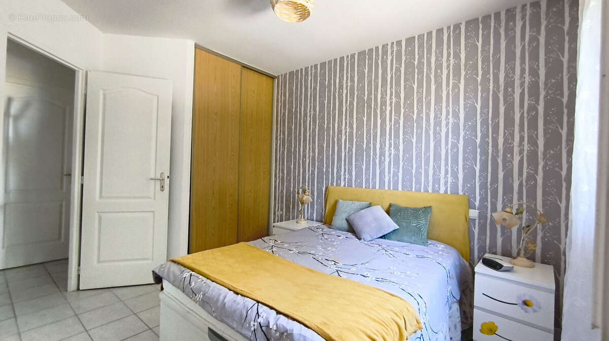 Maison  4 pièces 95 m2 - ANGEAC-CHAMPAGNE (16) - photo 8