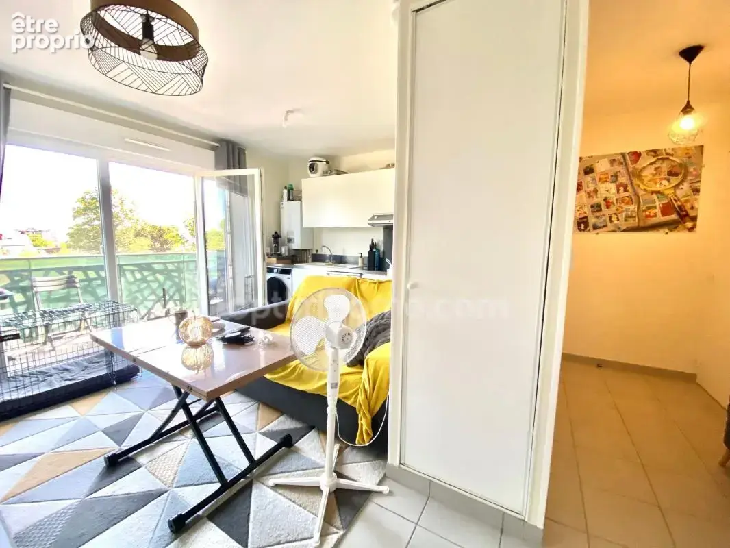 Appartement à vendre 2 pièces COLOMBELLES (14) - Lumineux - Cave - Emplacement de parking privatif - - photo 3