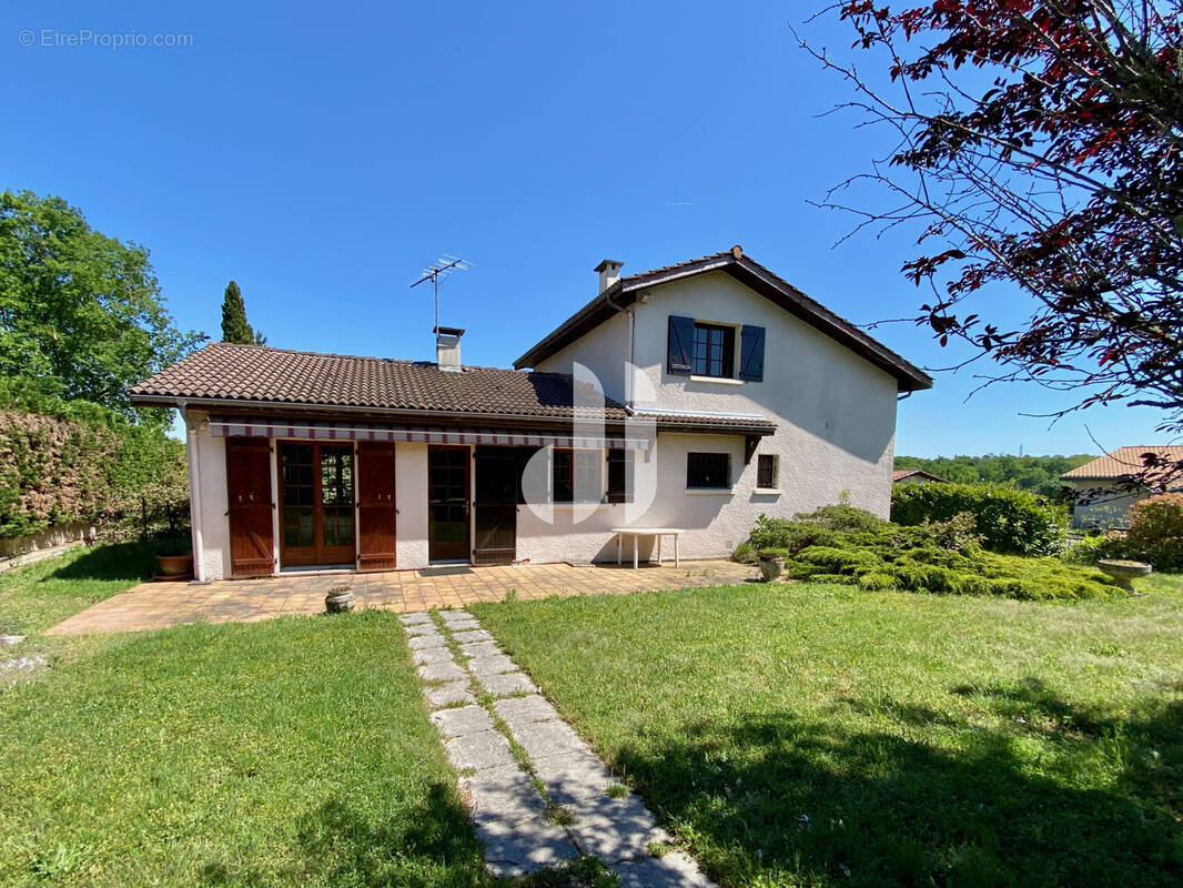 Maison à VILLENAVE-D'ORNON