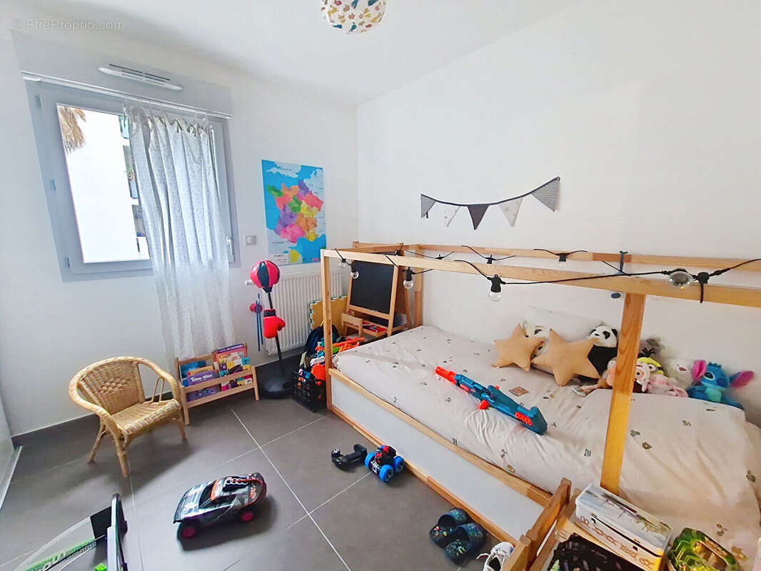 Appartement à JUVIGNAC