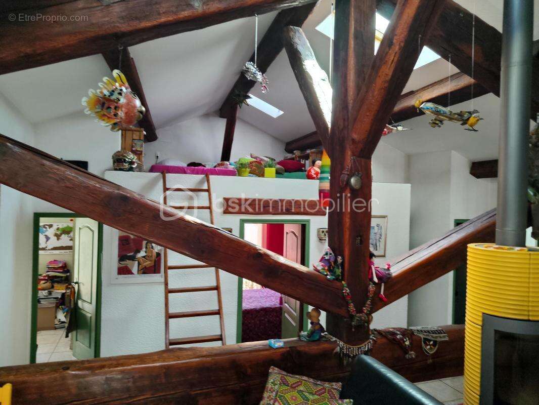 Appartement à MONTESCOT