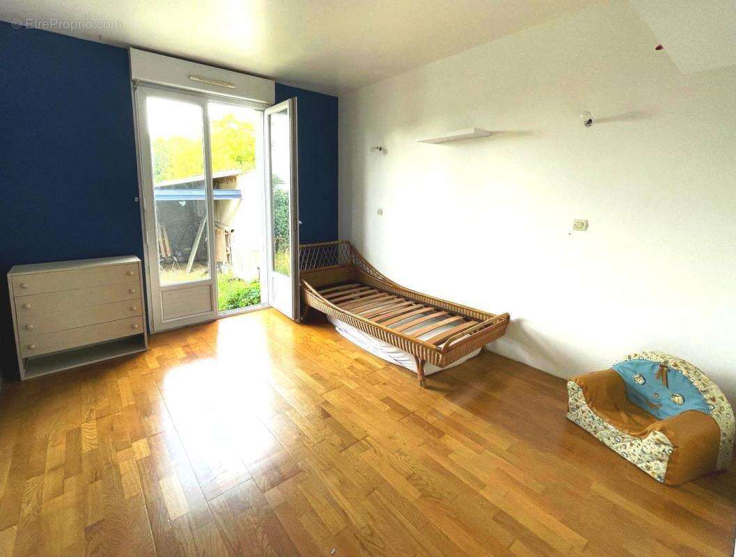 Maison à L&#039;ISLE-ADAM