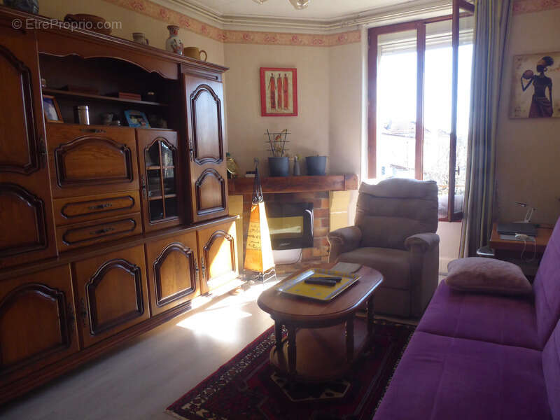 Appartement à GUEUGNON