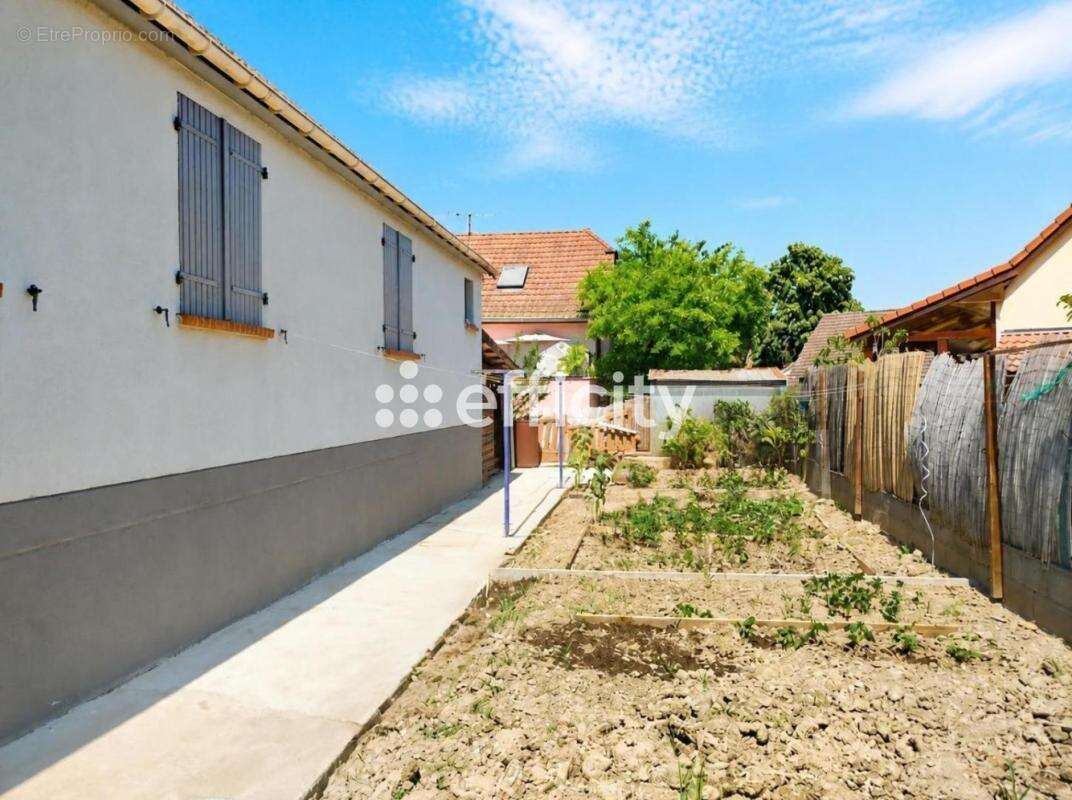 Maison 91 m² à Cernay  - photo 13