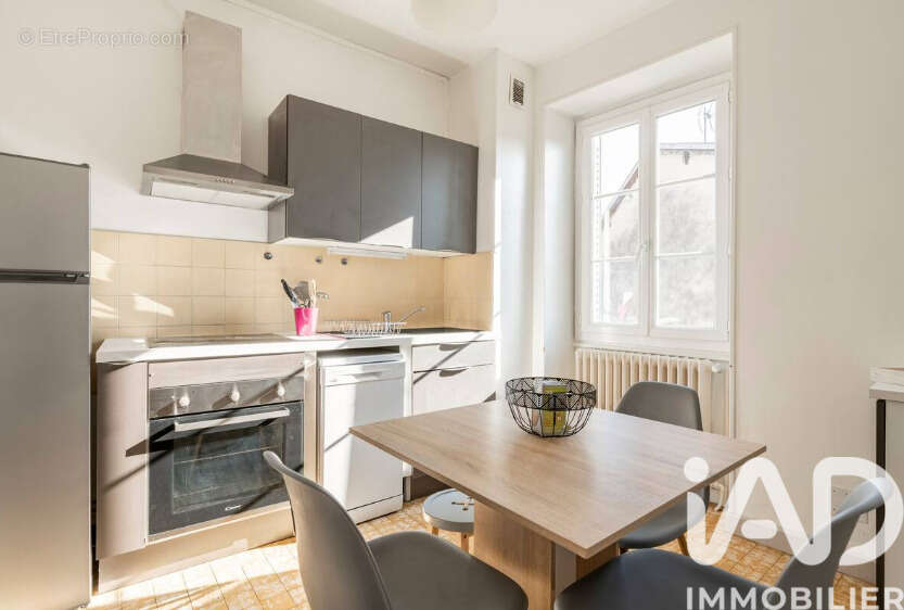 Appartement 82 m² à Montalieu-Vercieu  - photo 3