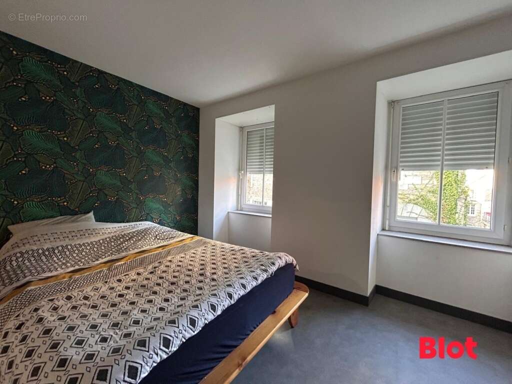 Maison à SAINT-AUBIN-DU-CORMIER