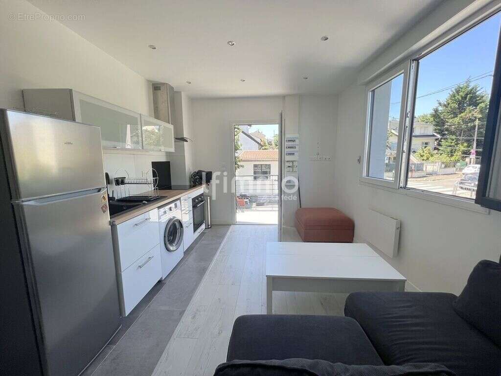 Appartement à FONTENAY-SOUS-BOIS