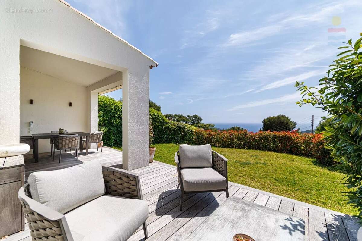 Appartement à VILLEFRANCHE-SUR-MER