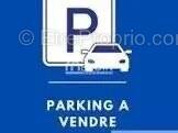 Parking à PARIS-17E