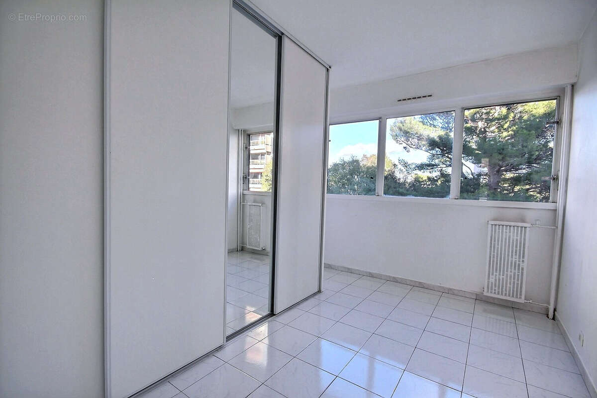 Appartement à MARSEILLE-10E