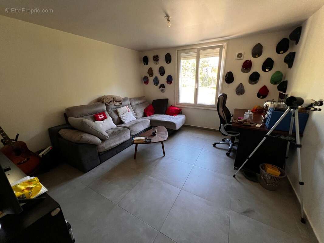 Maison à SAINT-MARCEL-LES-VALENCE