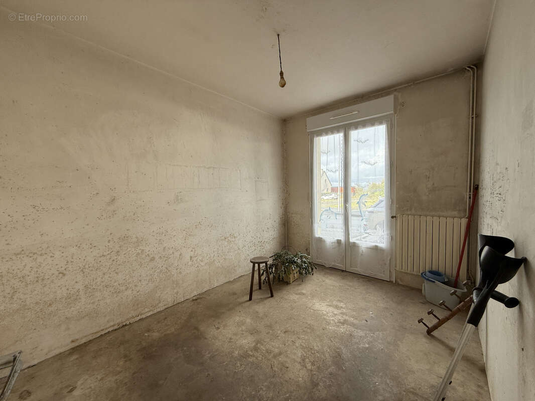 Maison à JUVIGNY-LE-TERTRE