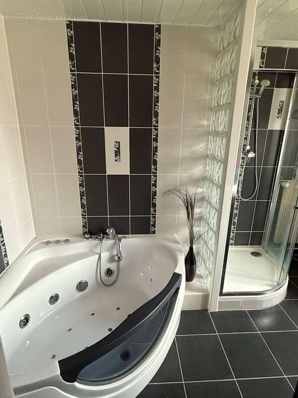 Maison à GRISY-LES-PLATRES