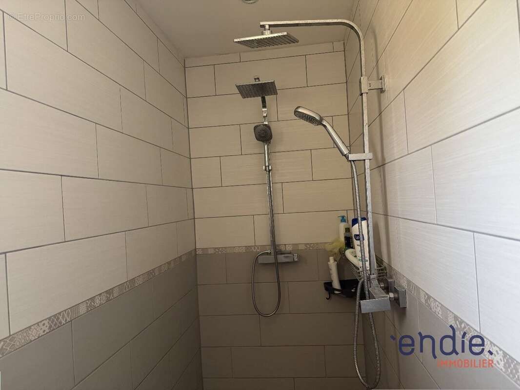 Maison à MORNAY-SUR-ALLIER