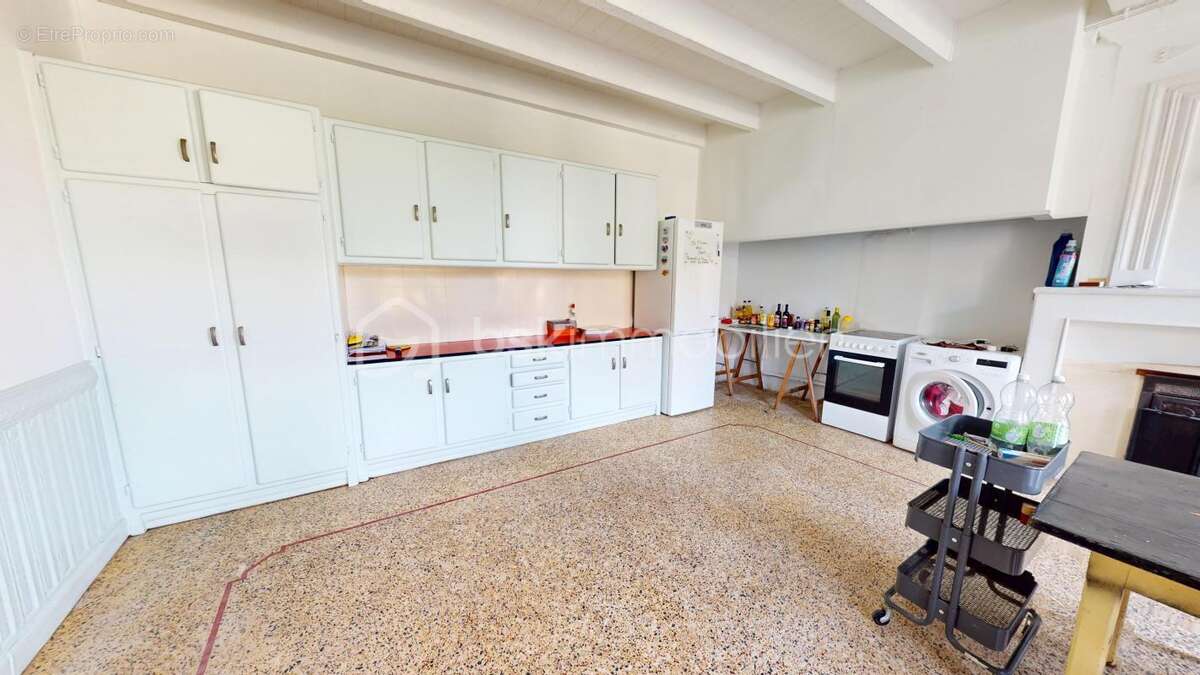 Maison à SAINT-CIERS-SUR-GIRONDE