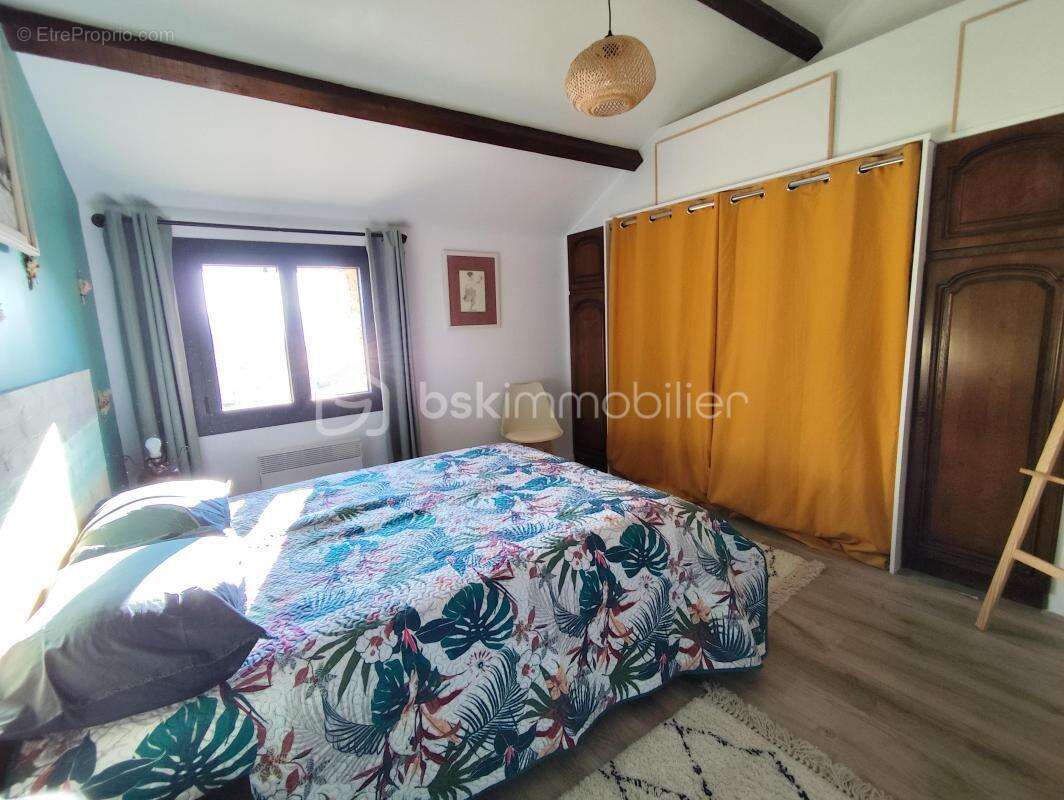 Maison à SAINT-PONS-DE-THOMIERES