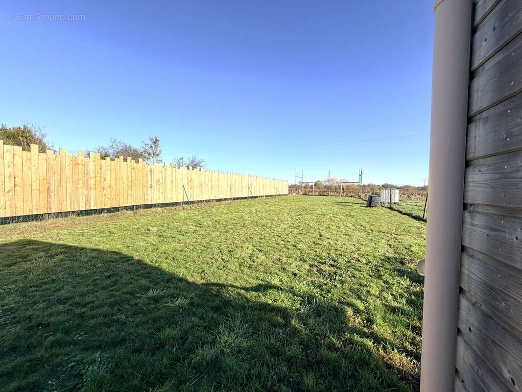 Maison à LE LOROUX-BOTTEREAU